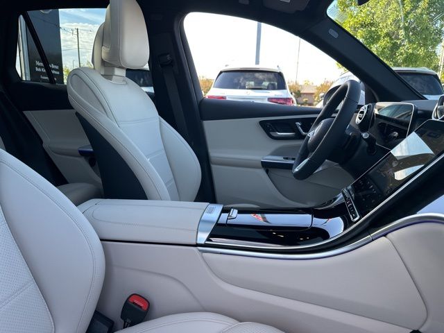 2026 Mercedes-Benz GLC Base - Photo 32