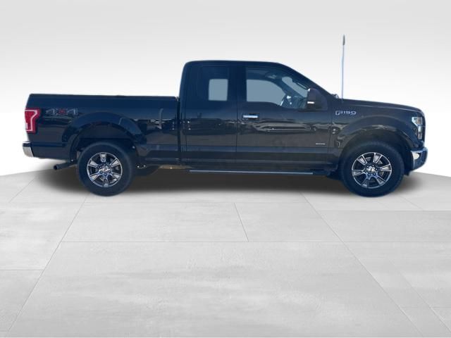 2016 Ford F-150 XLT photo 4