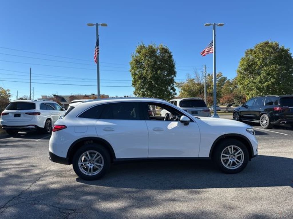 New 2026 Mercedes-Benz GLC 300 SUV