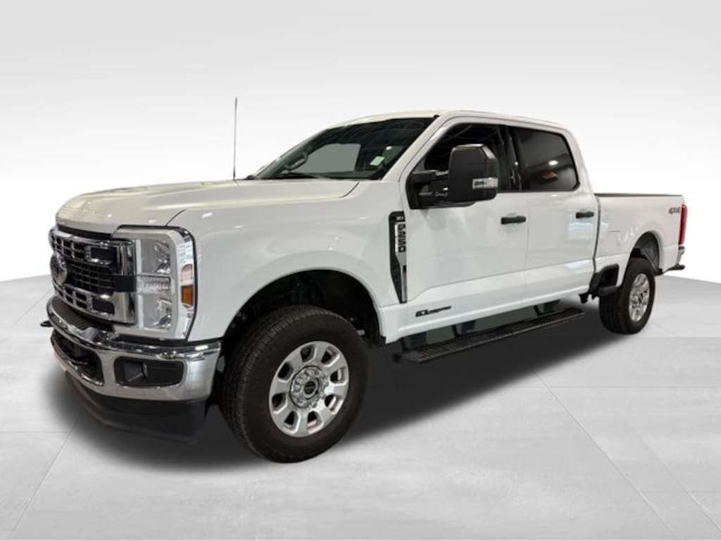 Used 2024 Ford F-250SD Truck Crew Cab