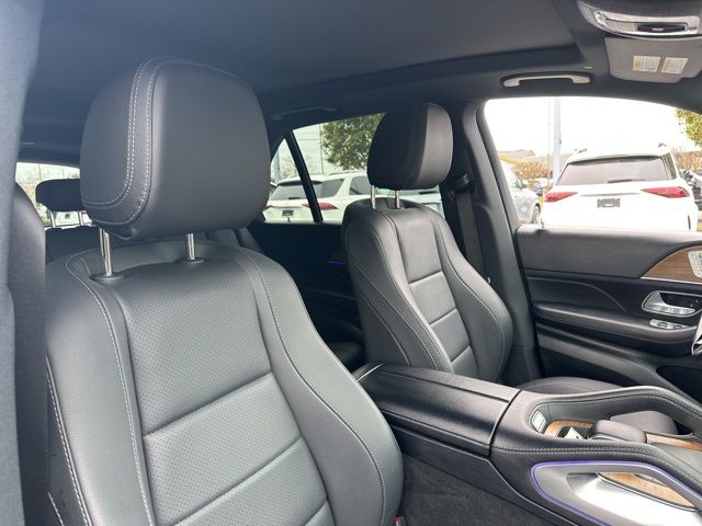 2025 Mercedes-Benz GLE GLE450 - Photo 32