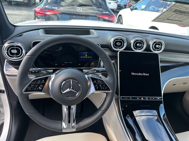 2026 Mercedes-Benz GLC Base - Photo 12