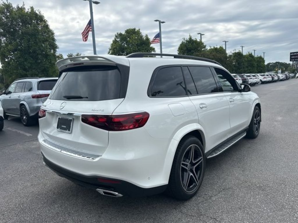 New 2025 Mercedes-Benz GLS 450 4MATIC SUV