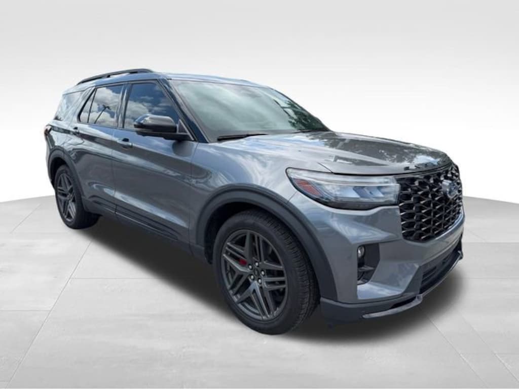 Used 2025 Ford Explorer ST SUV