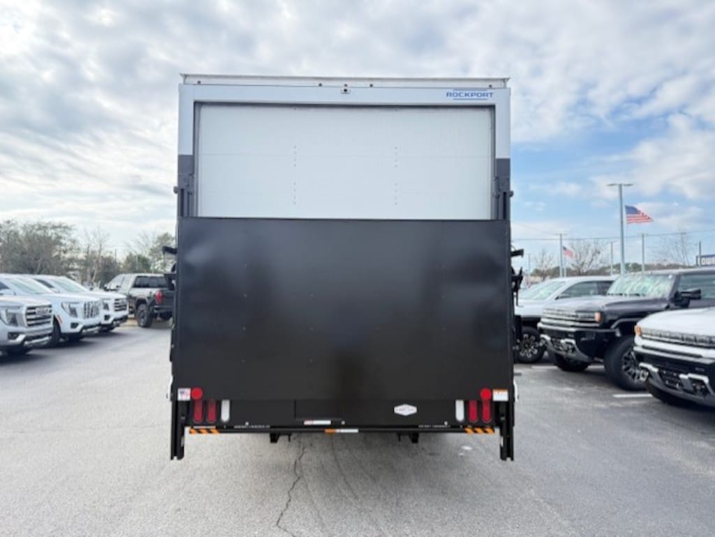 New 2025 GMC Savana Cutaway 4500 2WT Cutaway Van