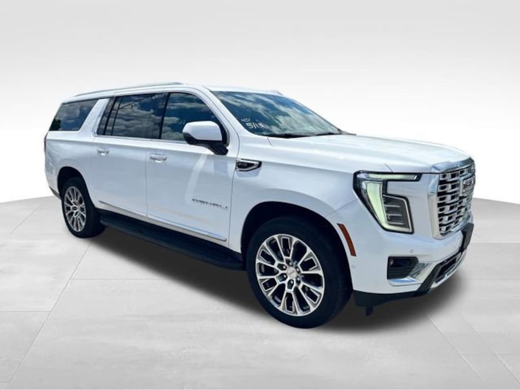 Used 2025 GMC Yukon XL Denali SUV
