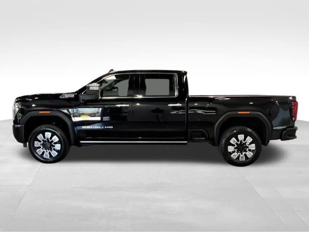 Used 2024 GMC Sierra 2500 HD Denali Truck Crew Cab