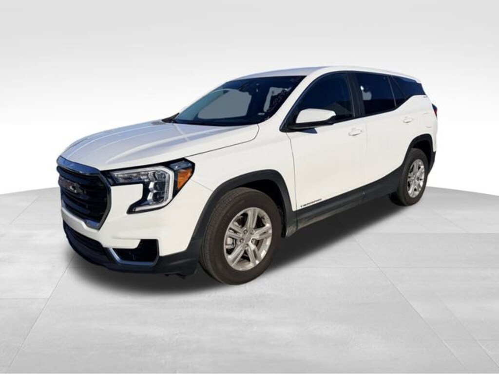 Used 2024 GMC Terrain SLE SUV