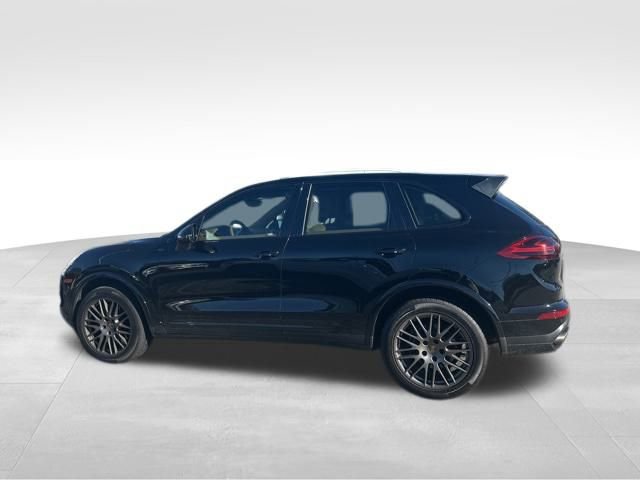 2017 Porsche Cayenne Platinum Edition photo 2