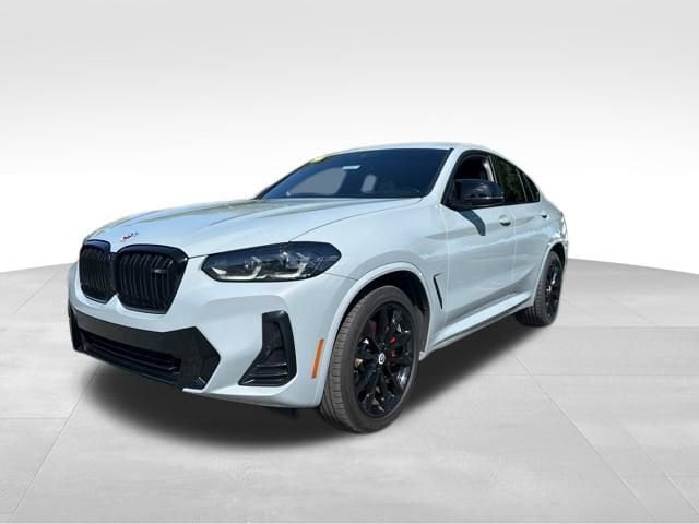 2023 BMW X4 M40i's photo