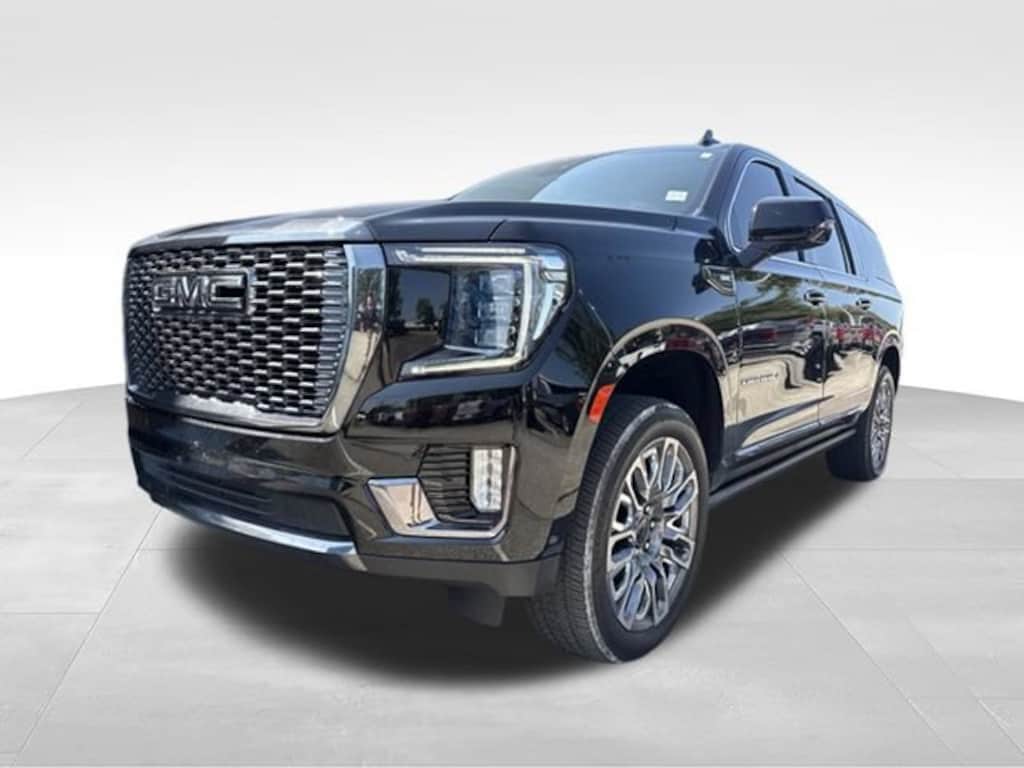 Used 2024 GMC Yukon XL Denali Ultimate SUV