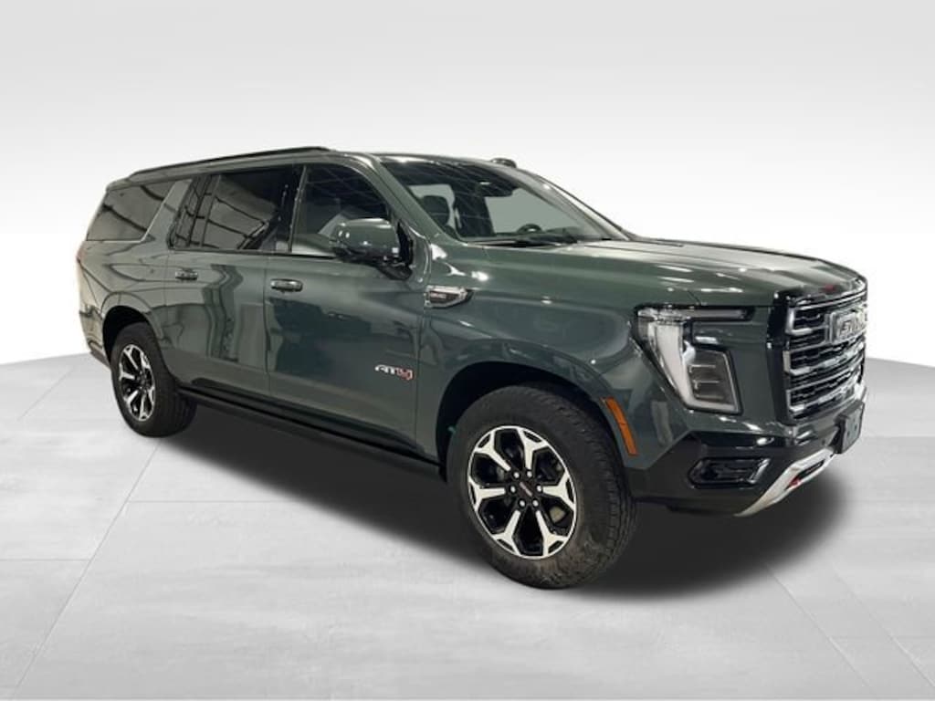 Used 2025 GMC Yukon XL AT4 SUV