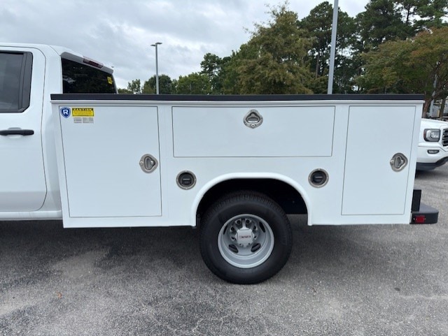 2026 GMC Sierra 3500 Chassis Cab Pro - Photo 7