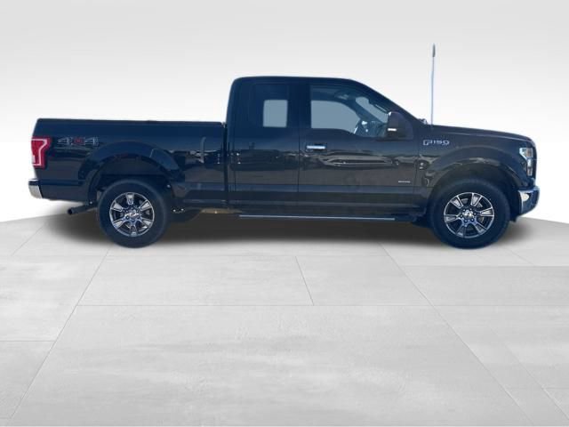2016 Ford F-150 XLT photo 4