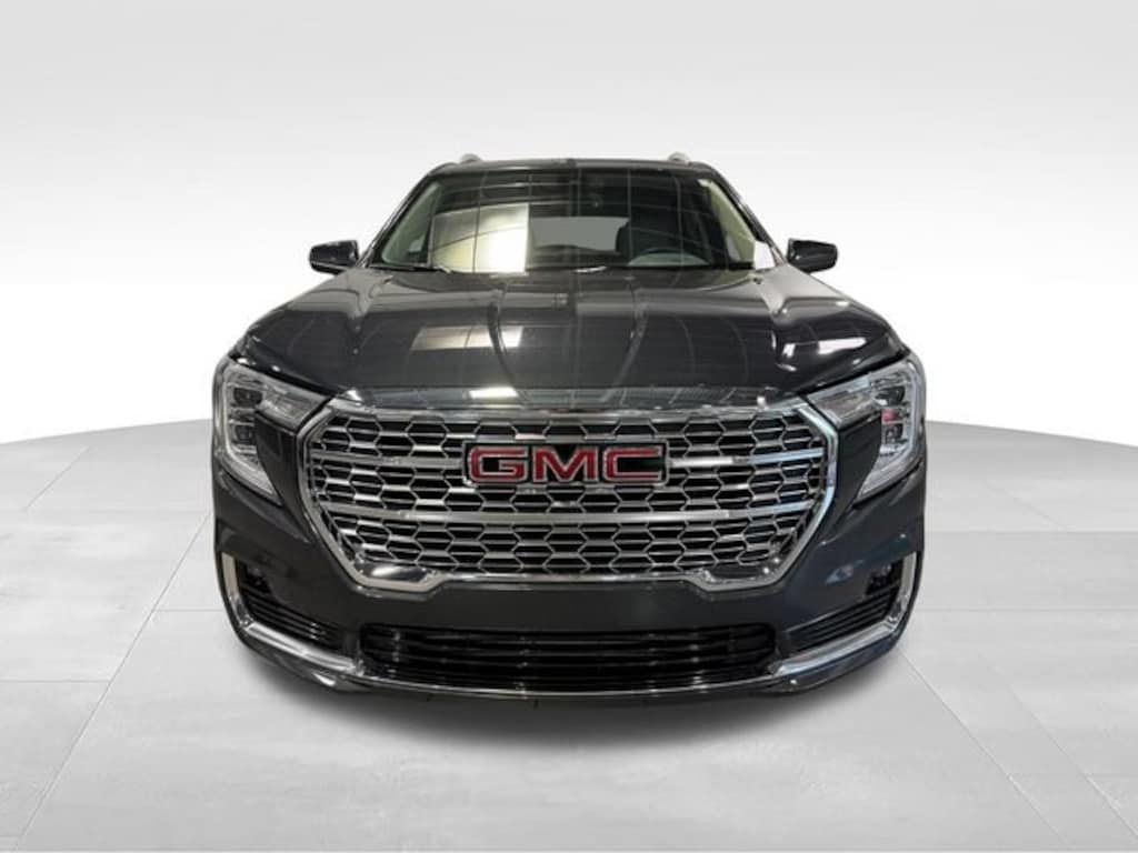 Used 2022 GMC Terrain Denali SUV
