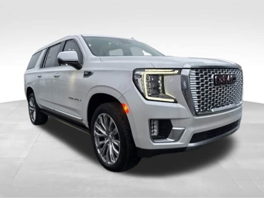 Used 2023 GMC Yukon XL Denali SUV