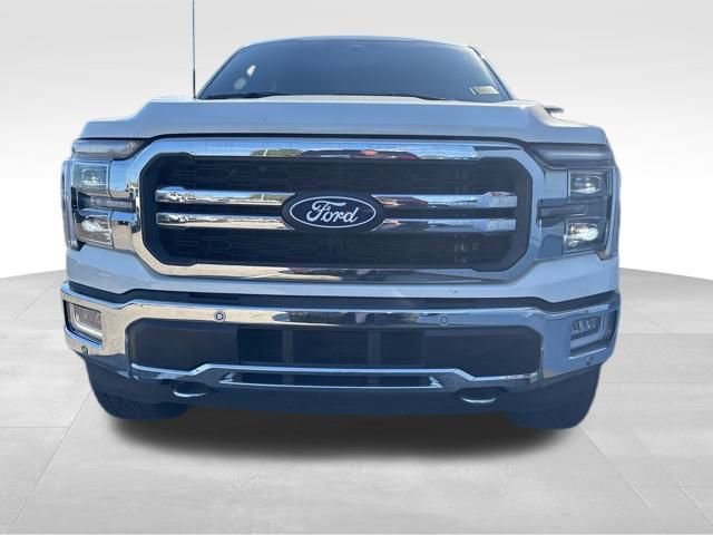 2024 Ford F-150 Lariat photo 2