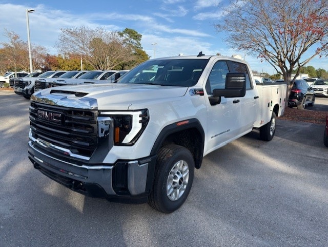 2026 GMC Sierra 2500HD Pro's photo
