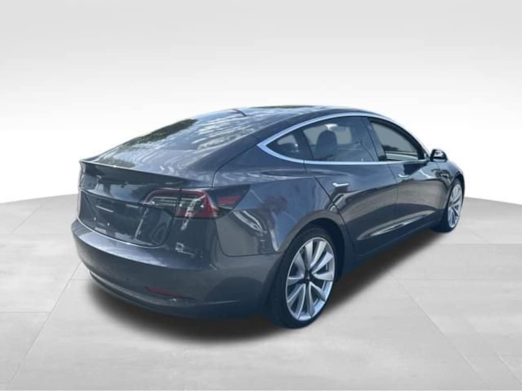 Used 2018 Tesla Model 3 Long Range Sedan