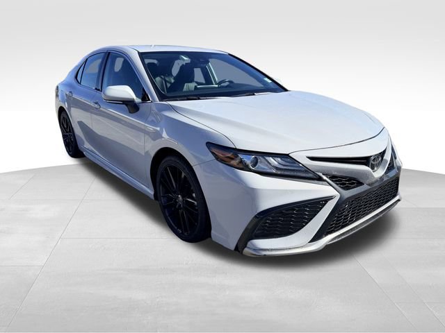 2023 Toyota Camry XSE photo 3