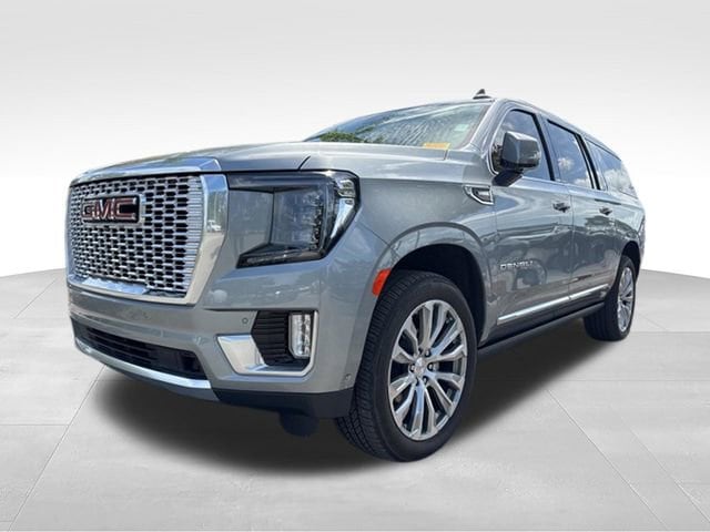 2024 GMC Yukon Denali AWD's photo