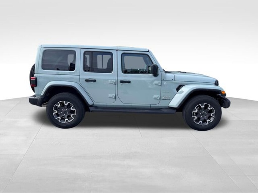 Used 2024 Jeep Wrangler Sahara SUV
