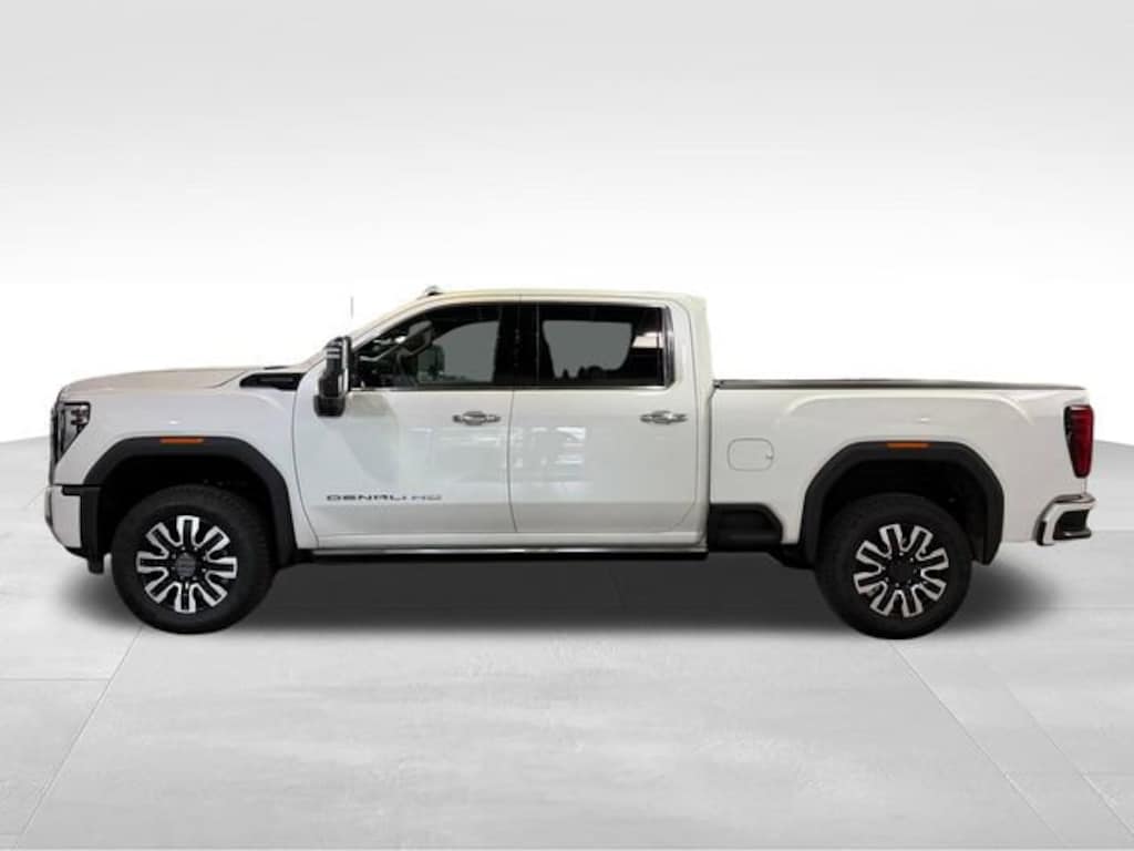Used 2025 GMC Sierra 2500 HD Denali Ultimate Truck Crew Cab