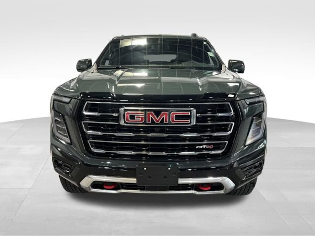 Used 2025 GMC Yukon XL AT4 SUV
