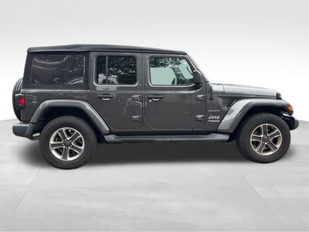 Used 2021 Jeep Wrangler Unlimited Sahara SUV