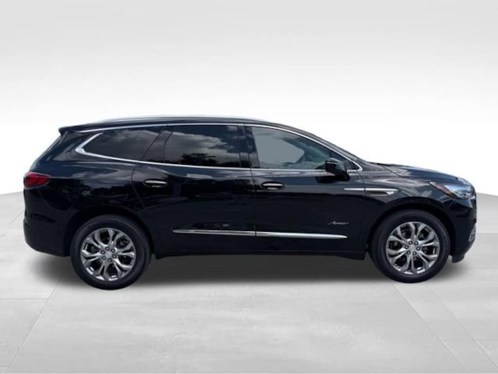 Used 2021 Buick Enclave Avenir SUV