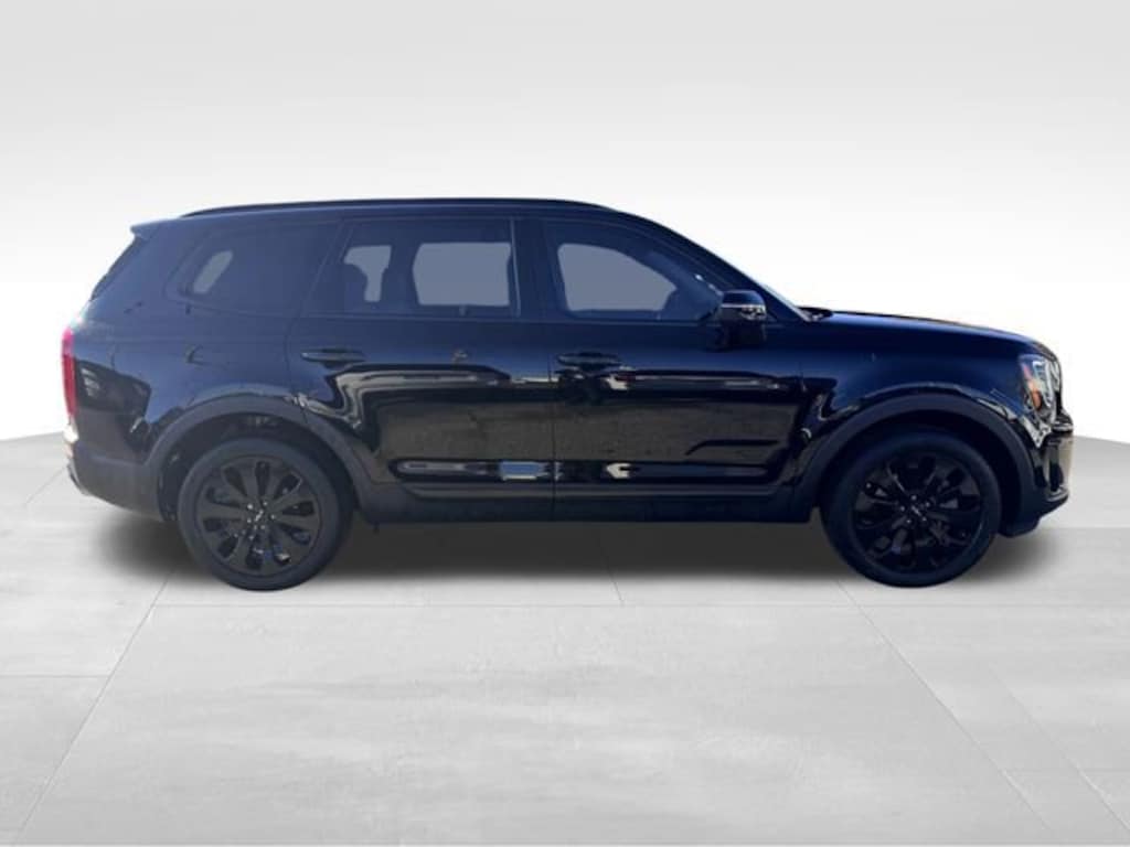 Used 2022 Kia Telluride S SUV