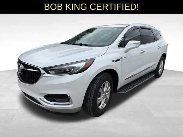 2020 Buick Enclave Essence's photo