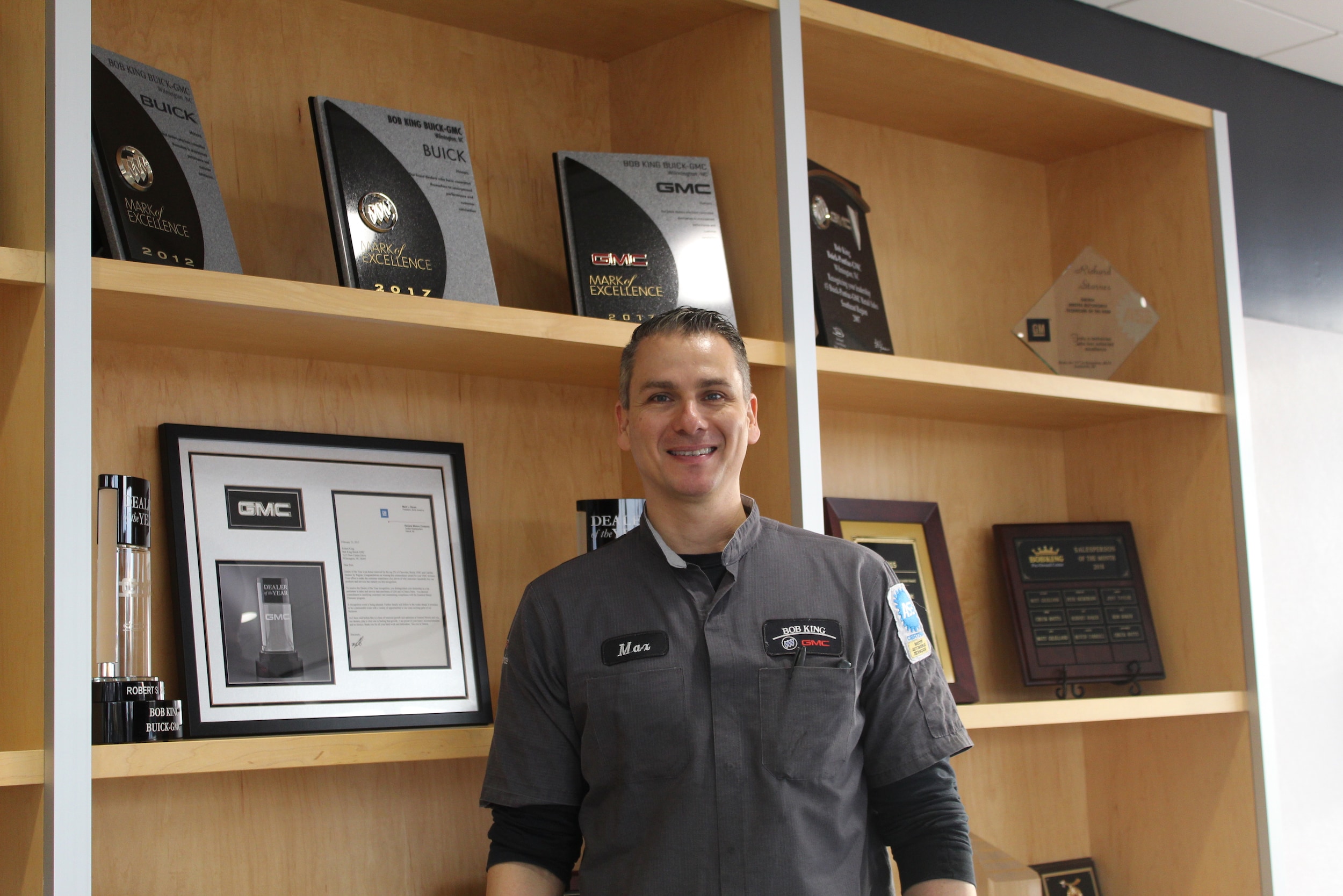 Hispano BOB KING BUICKGMC