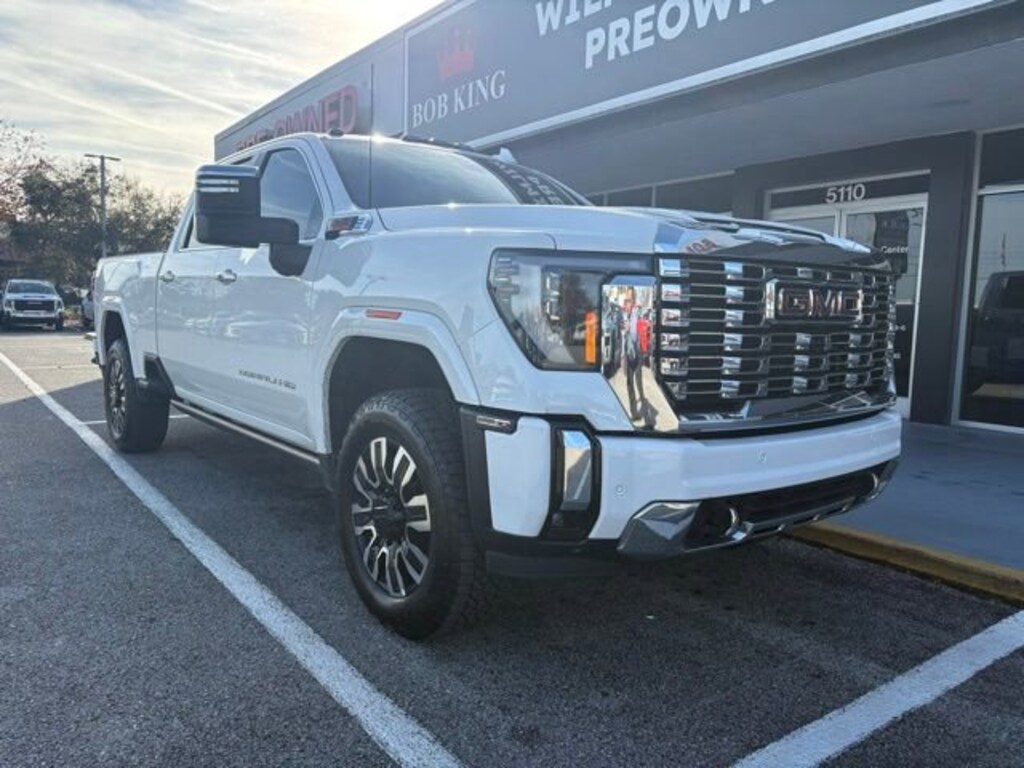 Used 2024 GMC Sierra 2500 HD Denali Truck Crew Cab