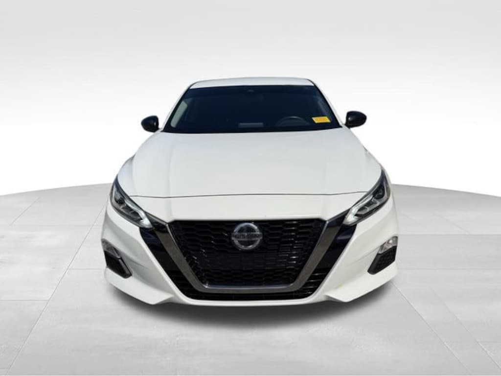 Used 2021 Nissan Altima 2.5 SR Sedan