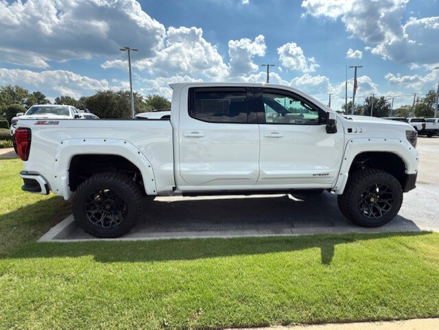 2025 Gmc Sierra 1500 AT4 photo 2