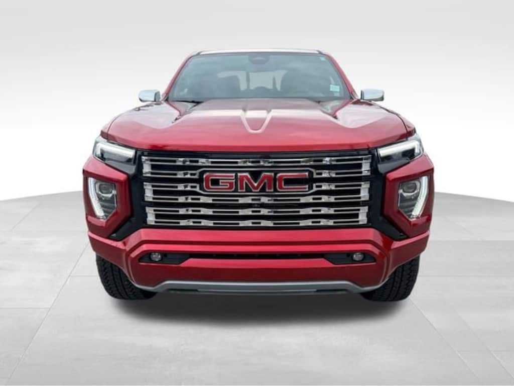 Used 2024 GMC Canyon Denali Truck Crew Cab