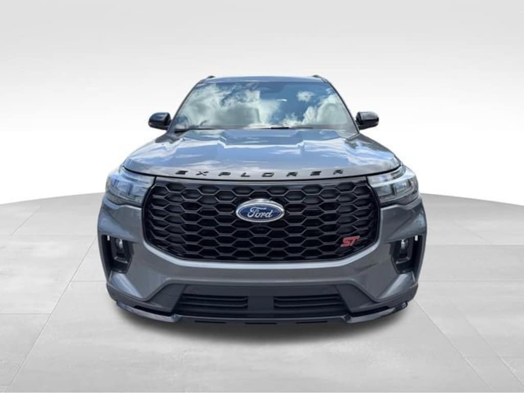 Used 2025 Ford Explorer ST SUV