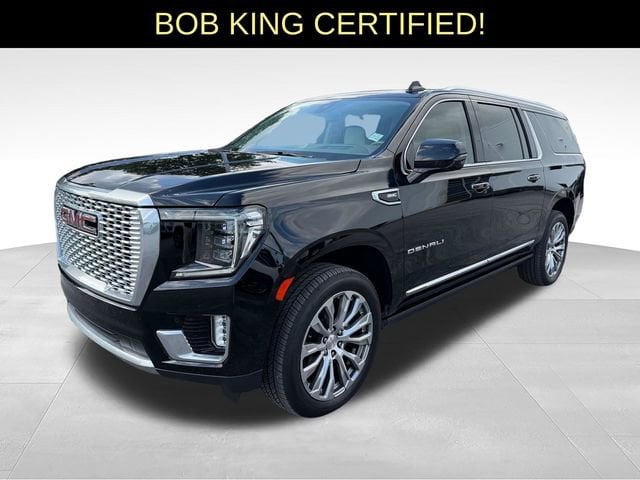 2022 GMC Yukon Denali AWD's photo