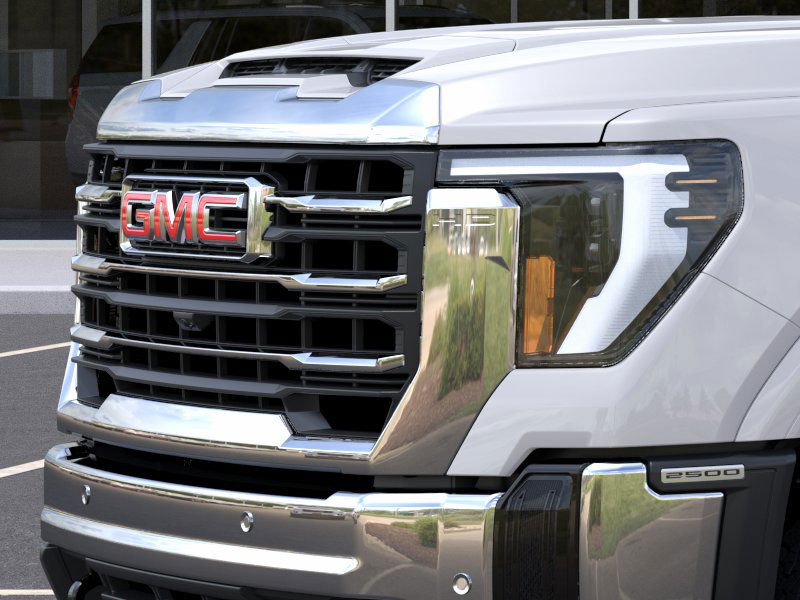 2025 GMC Sierra 2500HD SLT - Photo 13