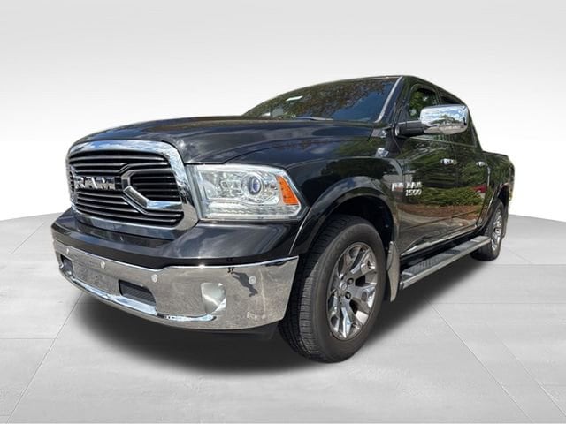 2015 RAM 1500's photo