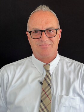 Staff member David Hovell from 437e57bcb5b4