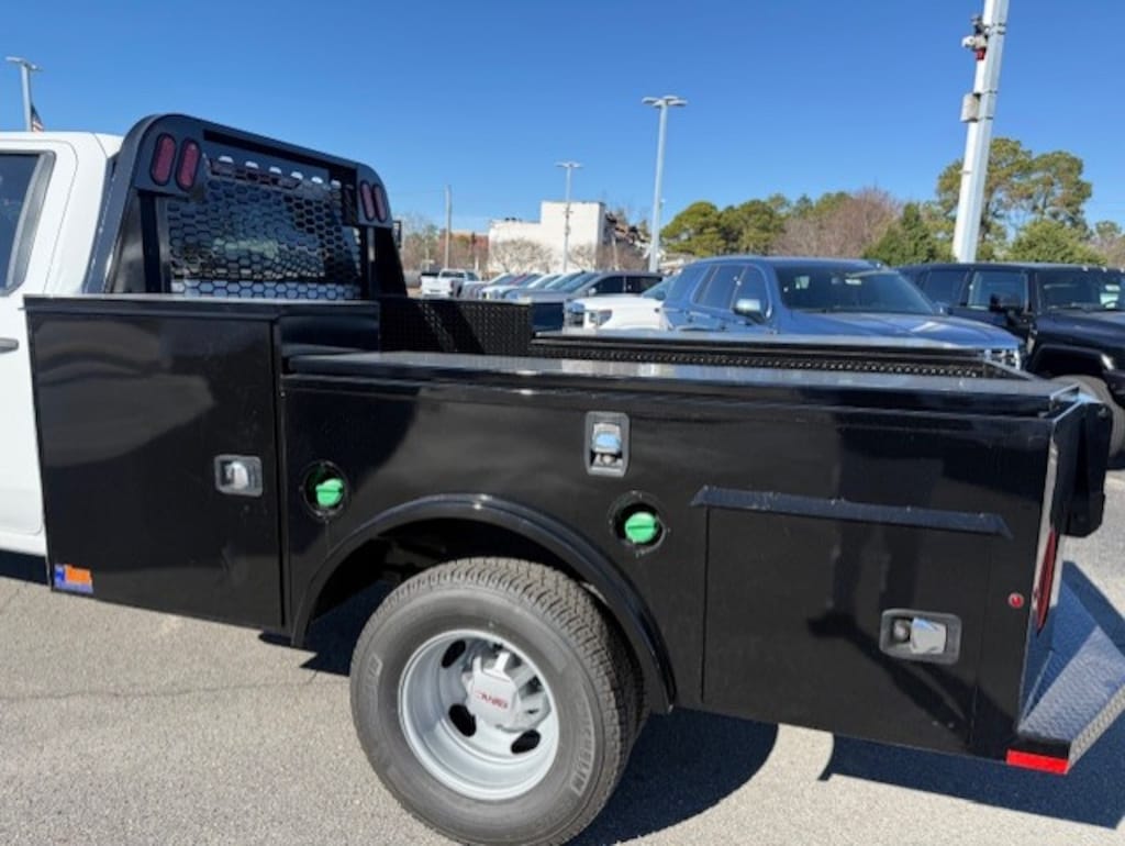 New 2026 GMC Sierra 3500 HD Chassis Cab Pro Truck