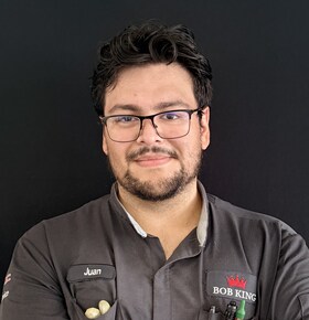 Staff member JUAN HENRIQUEZ from b4435264b8f2