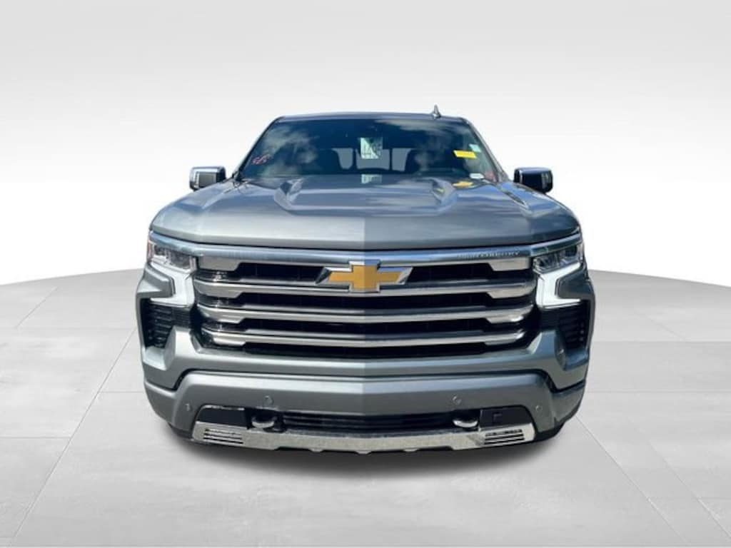 Used 2025 Chevrolet Silverado 1500 High Country Truck Crew Cab