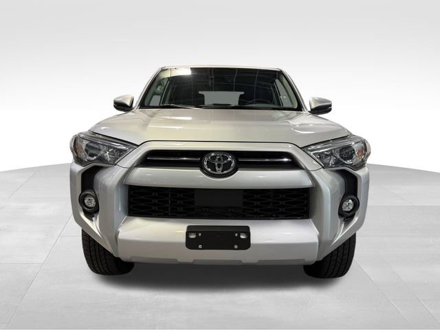 2022 Toyota 4Runner SR5 Premium photo 2