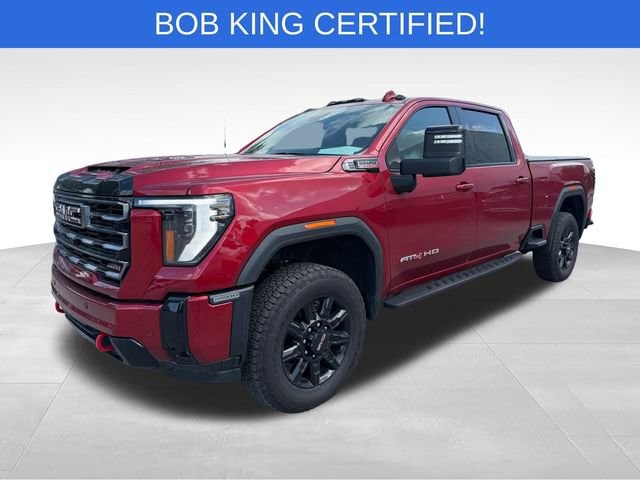 2026 GMC Sierra 4WD Crew Cab Standard Box AT4's photo