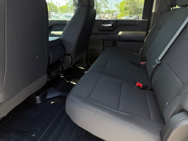 2026 GMC Sierra 2500HD Pro - Photo 10