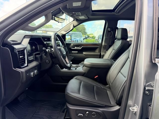 2026 GMC Sierra 1500 Denali - Photo 10