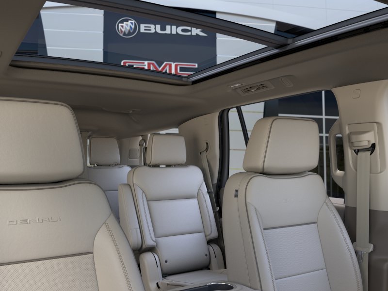 2026 GMC Yukon Denali - Photo 23